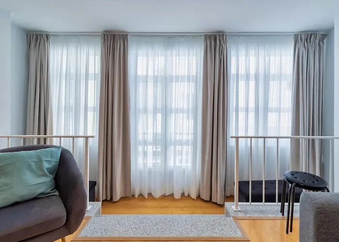 O Doze Lägenhet Setúbal